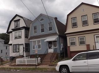 63 Coit St, Irvington, NJ 07111