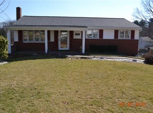 132 Warrencliff Dr, Monaca, PA 15061