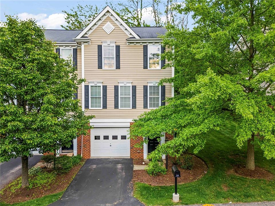 1st image of 229 Persimmon Ln