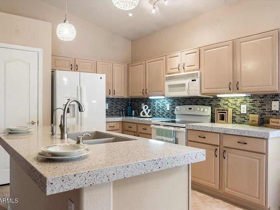1st image of 11542 W SANDSNAKE Court