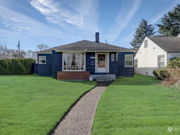 2637 Ocean Beach Highway, Longview, WA 98632