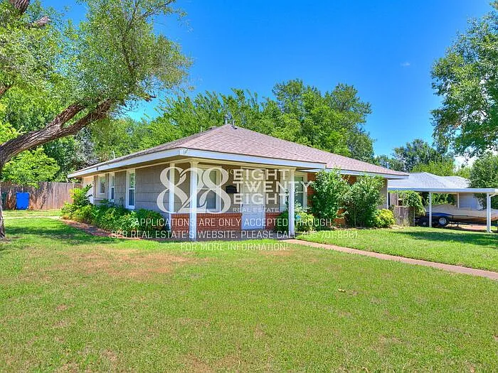 401 E Kerr Dr — Photo 5