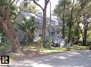 1215 Fern Terrace Dr, Safety Harbor, FL 34695