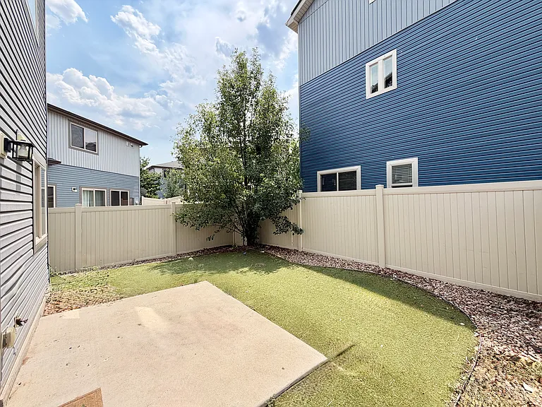 4881 Halifax Ct — Photo 28
