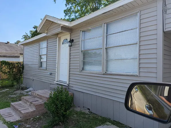 2975 San Jacinto St, Beaumont, TX 77701