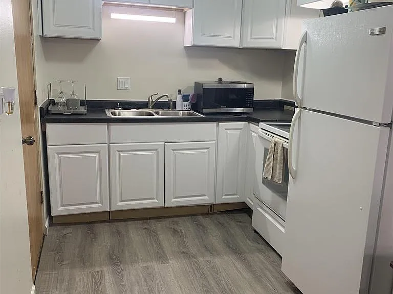 5830 Balsam Rd — Photo 3