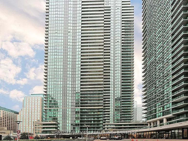 33 Bay St #1905 — Photo 2