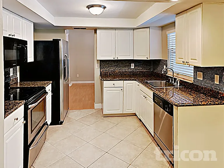 506 Emberwood Dr — Photo 22