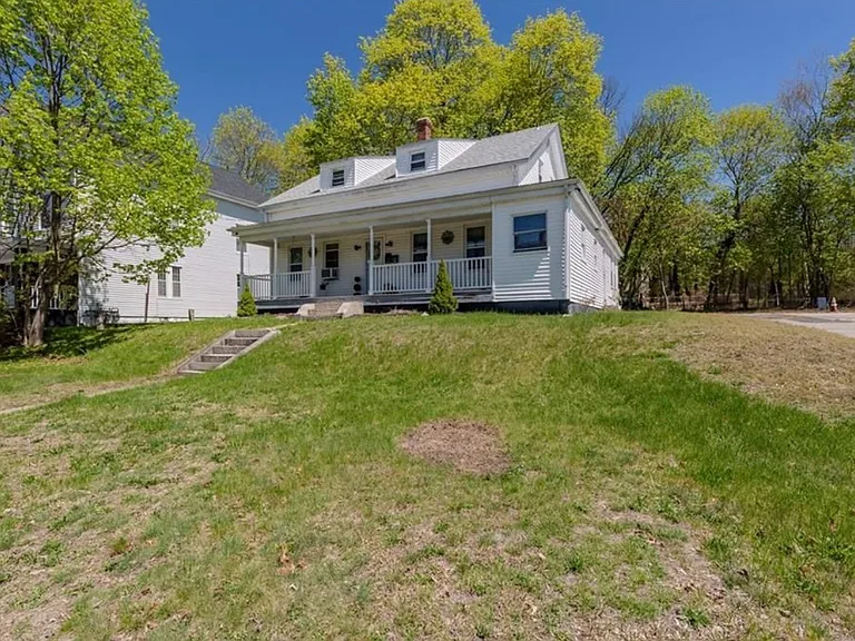 253 Waterman Ave #1 — Photo 10