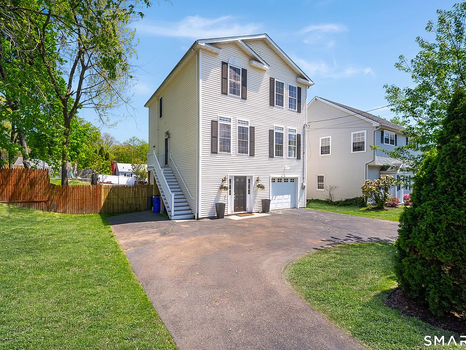 1st image of 1780 Stratfield Road