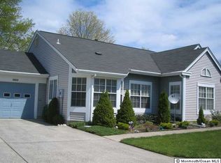 879 Winchester Ct #B, Manchester Township, NJ 08759