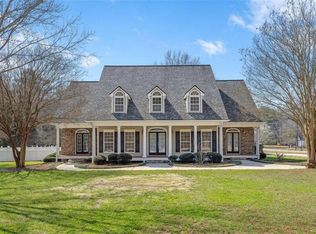 26 Ashland Dr, Commerce, GA 30529