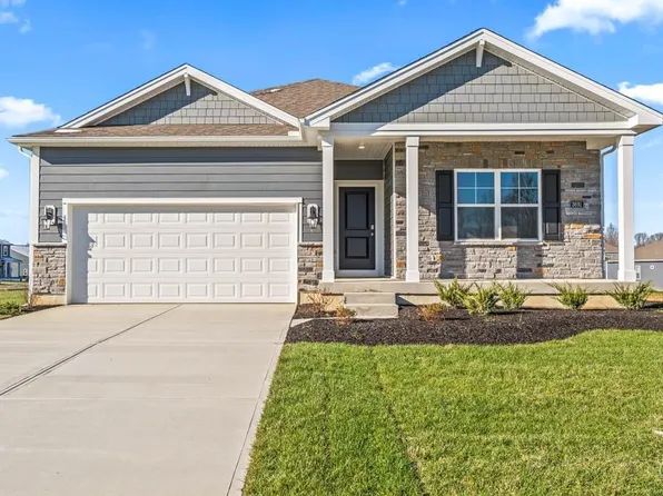 3691 Heritage Farm Ln, Amelia, OH 45102