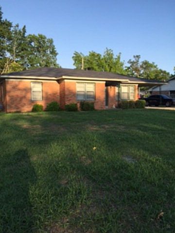 1st image of 1252 Garden Dr