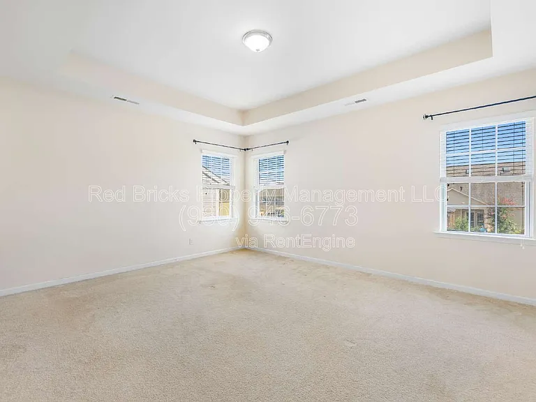 10697 Sky Chase Ave NW — Photo 17
