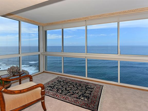 5th image of 939 Coast Blvd Unit 20D