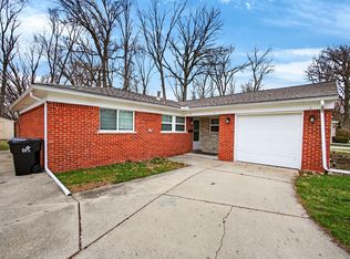 23245 Tuck Rd, Farmington Hills, MI