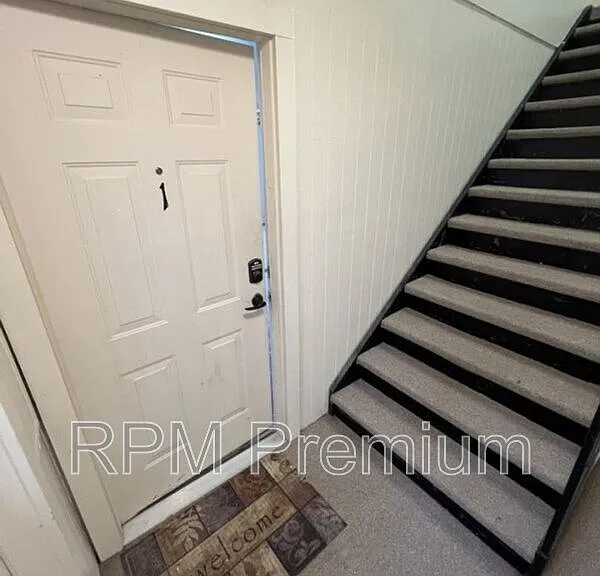 4547 Alvin Dark Ave #1 — Photo 3
