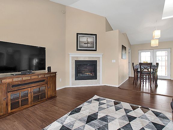 4th image of 8425 Barbouillat St SW