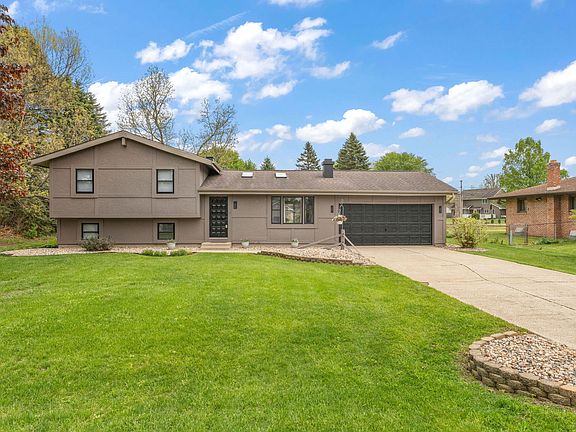 2nd image of 55944 Buckeye Rd