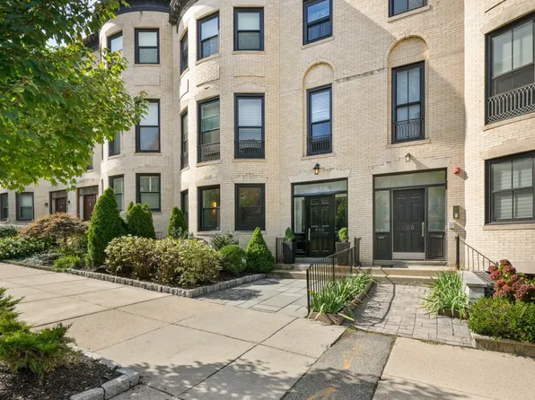 466 Park Dr #1, Boston, MA 02215