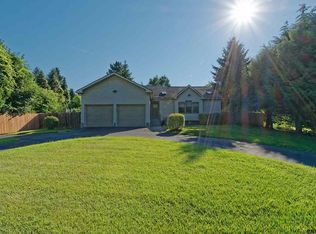 129 Forts Ferry Rd, Latham, NY 12110