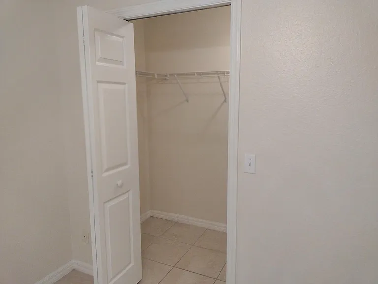7446 Pond Cir — Photo 11