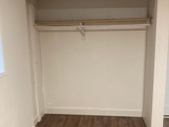 3rd image of 14764 23rd Ave NE