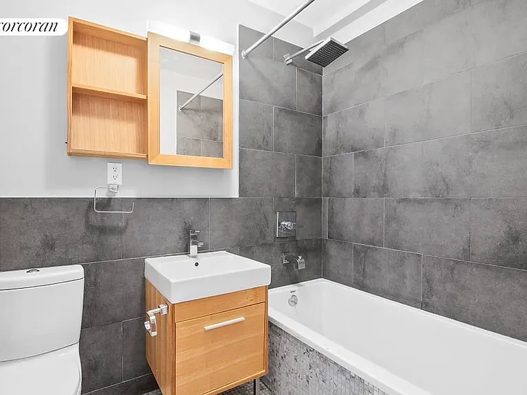 801 Bergen St #308 — Photo 4