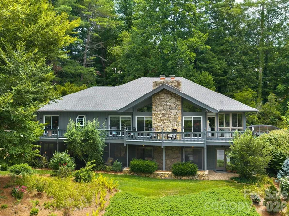1071 Linkside Dr #14 & 15, Hendersonville, NC 28739