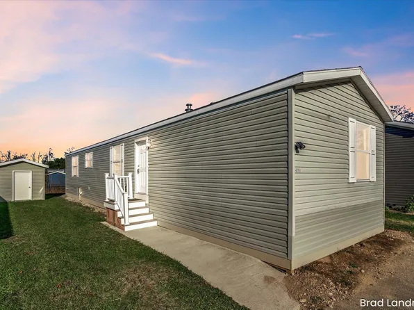 4767 Circle Inn Dr, Shelbyville, MI 49344