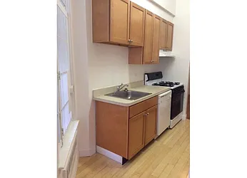 Rented by Warburg