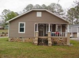 4231 Saks Rd, Anniston, AL 36206