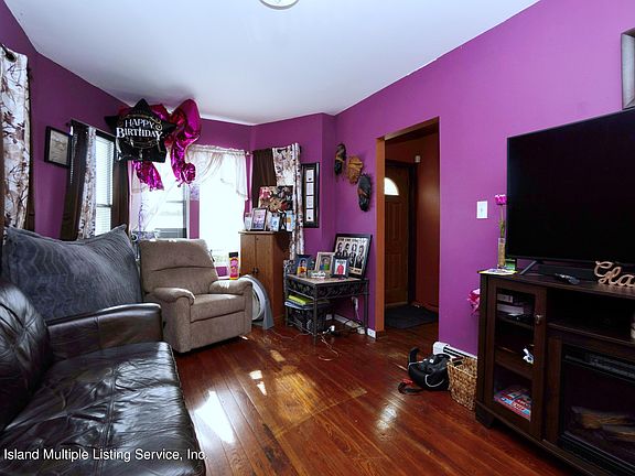 3rd image of 135-137 Harrison Ave