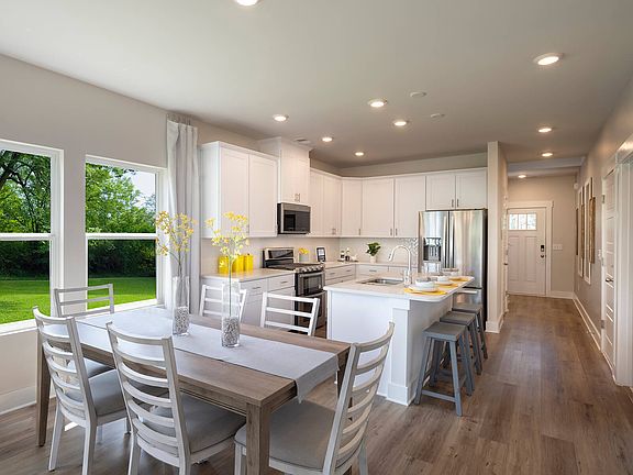 Let light flood into your dining space.