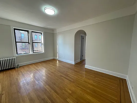 Rented by Oxford Property Group | media 12