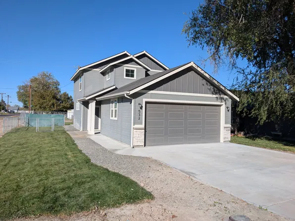 532 W Arizona Ave, Homedale, ID 83628