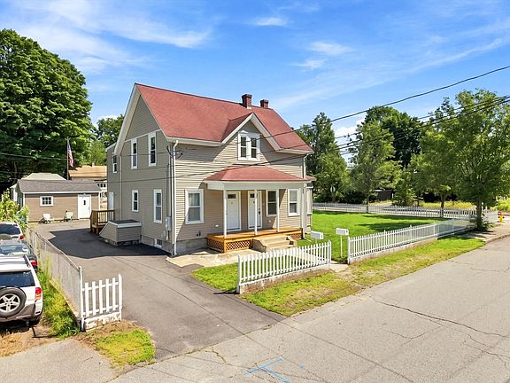 5th image of 78 Parker St
