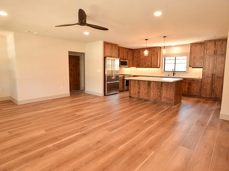 3977 Somerset Ave — Photo 4