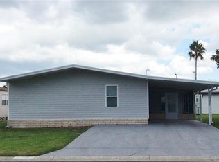 3034 Beaver Creek Dr, Wesley Chapel, FL 33543