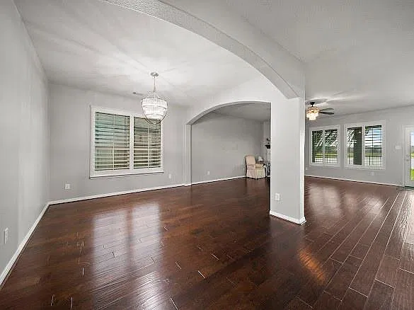 4 bed, 3.5 bath, 2973 sqft, $2,550 — Photo 3