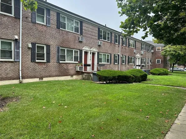 150-16 Melbourne Ave #371A, Flushing, NY 11367
