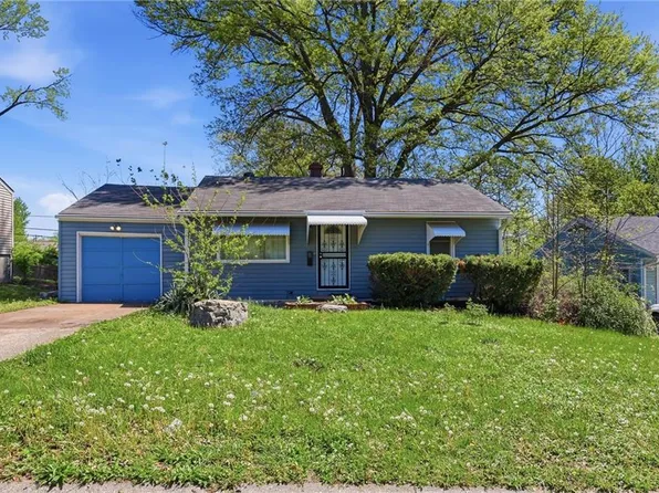 2305 S Crescent Ave, Independence, MO 64052