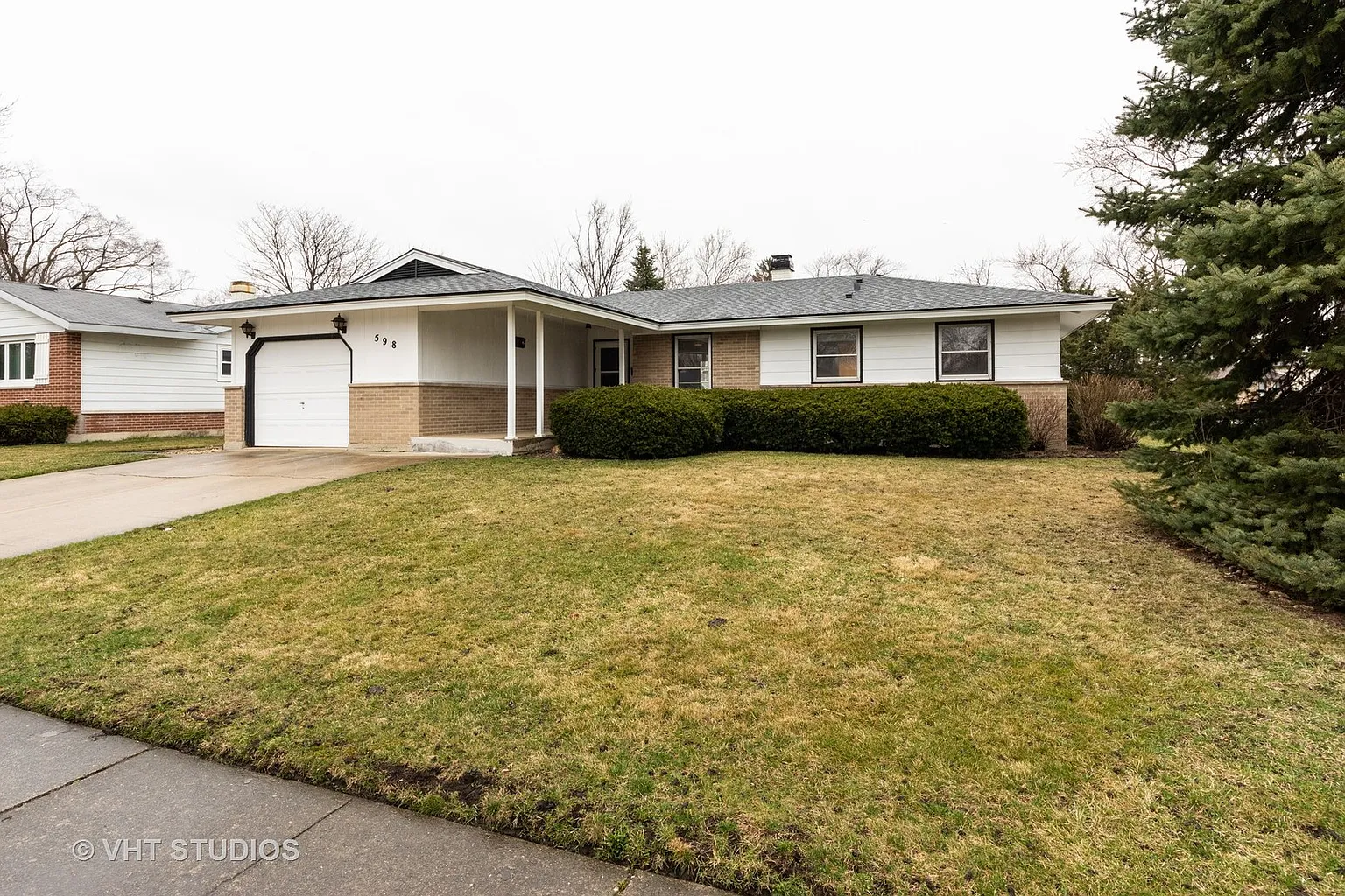 598 Bianco Dr photo 1