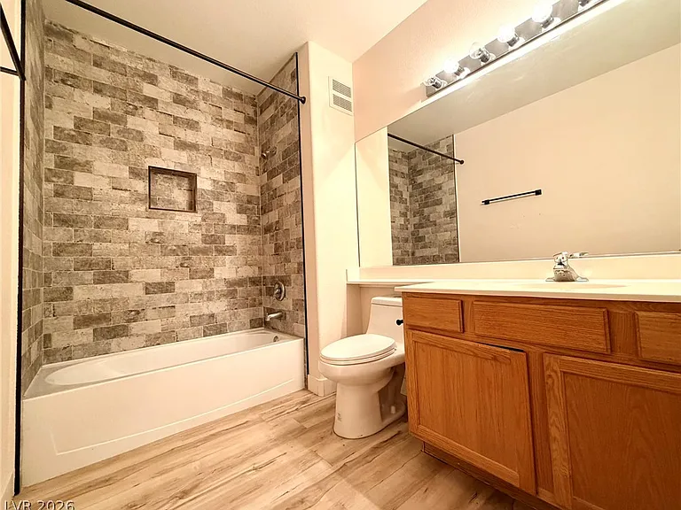 9901 Trailwood Dr #2004 — Photo 31