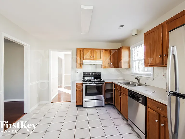 11701 Charnwood Ct — Photo 11