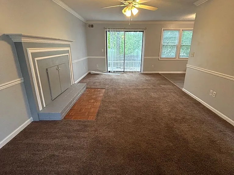 1 Crescent Ln #1 — Photo 8