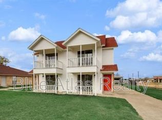 2302 Indigo Ln, Arlington, TX 76015