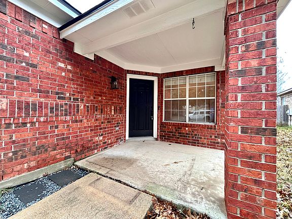 4th image of 5019 Barlow Dr