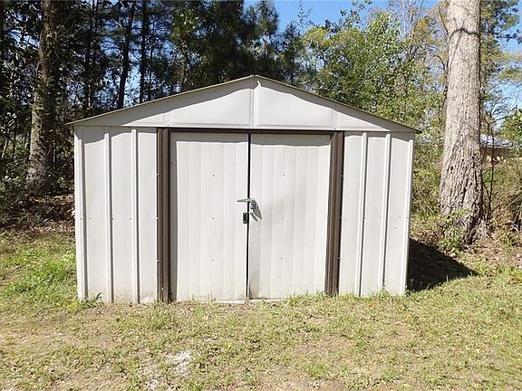 2nd image of 583 Shady Ln